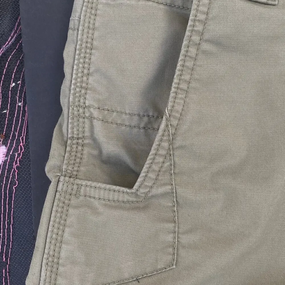 Carhartt Khaki Green Mens Size 40 Zip Pockets Button Closure Casual Shorts